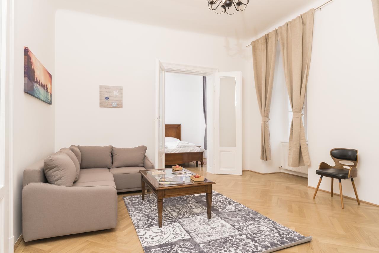 Belvedere Suite Wina Bagian luar foto
